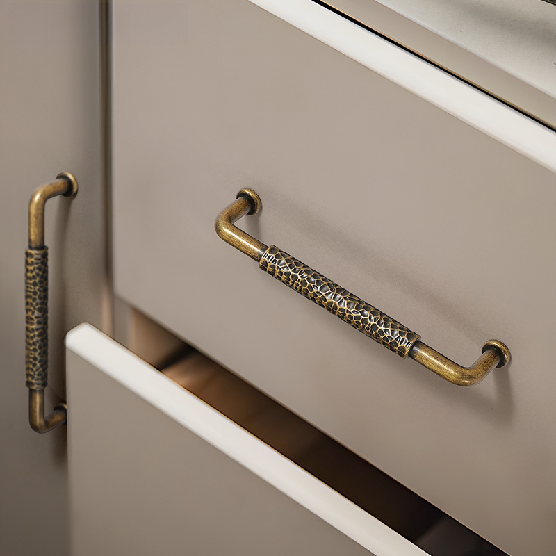 Vintage Antique‑Copper Cabinet - огляд і ціна Unique Furniture Hardware Pulls